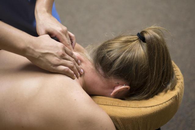 Massage cou